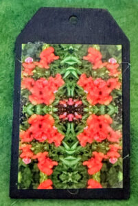 Red Flower Kaleidoscope Small Wooden Ornament